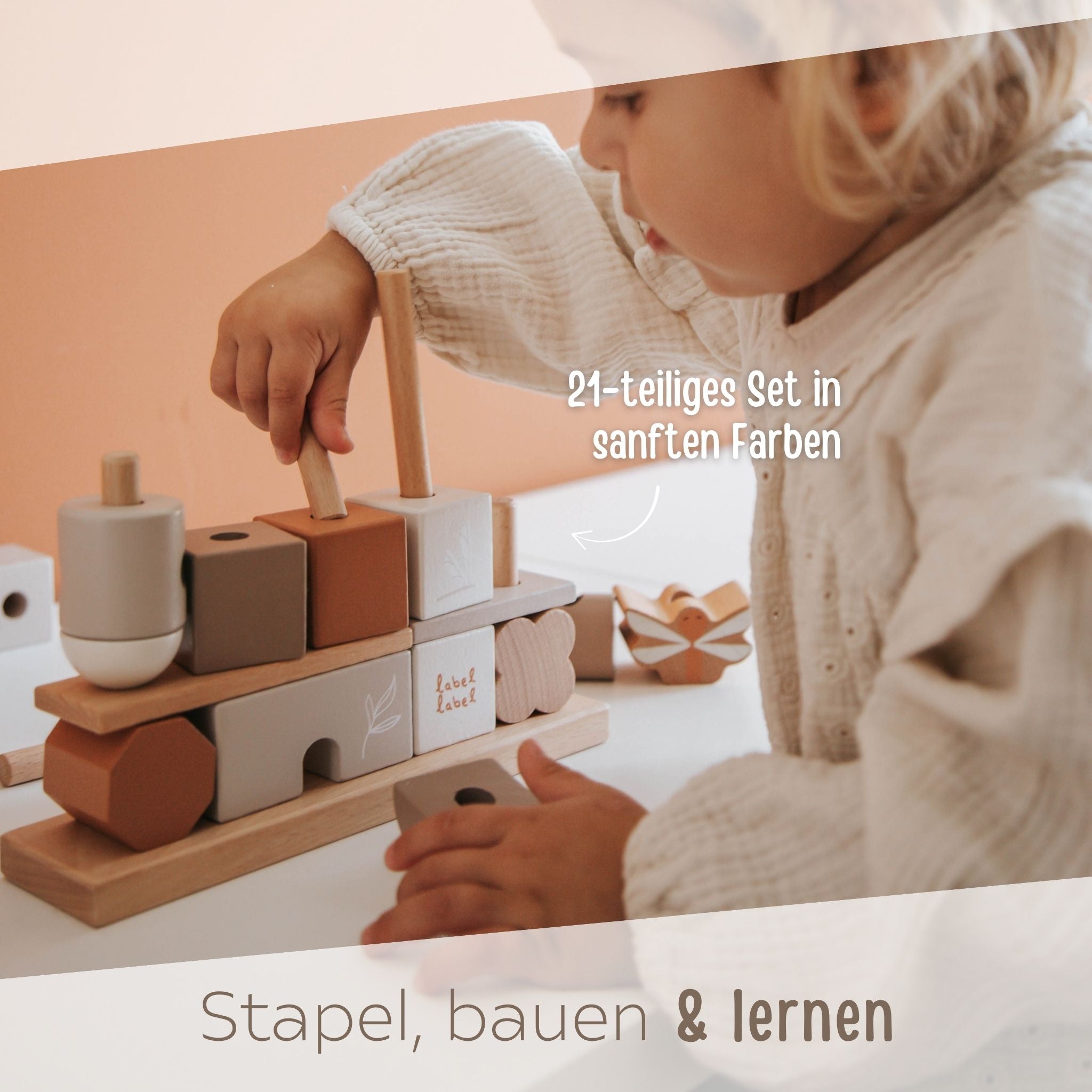 LABEL LABEL Stapelhaus Holz personalisiert - beige